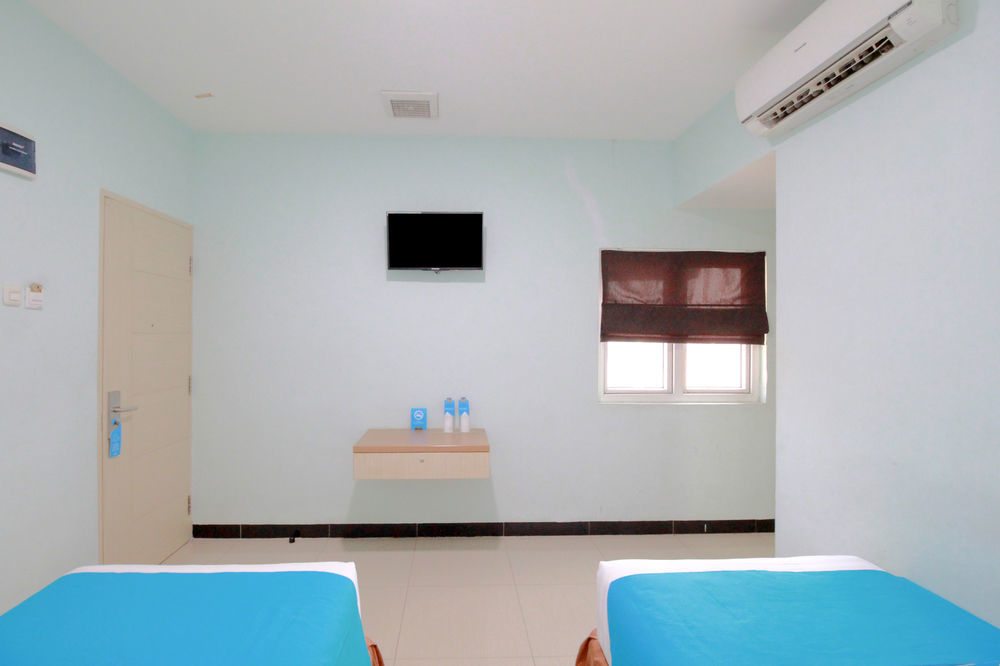 Amaliun Hotel Medan Buitenkant foto